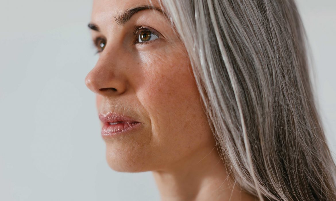 9 Early Signs Of Dementia That Are Often Overlooked By Loved Ones