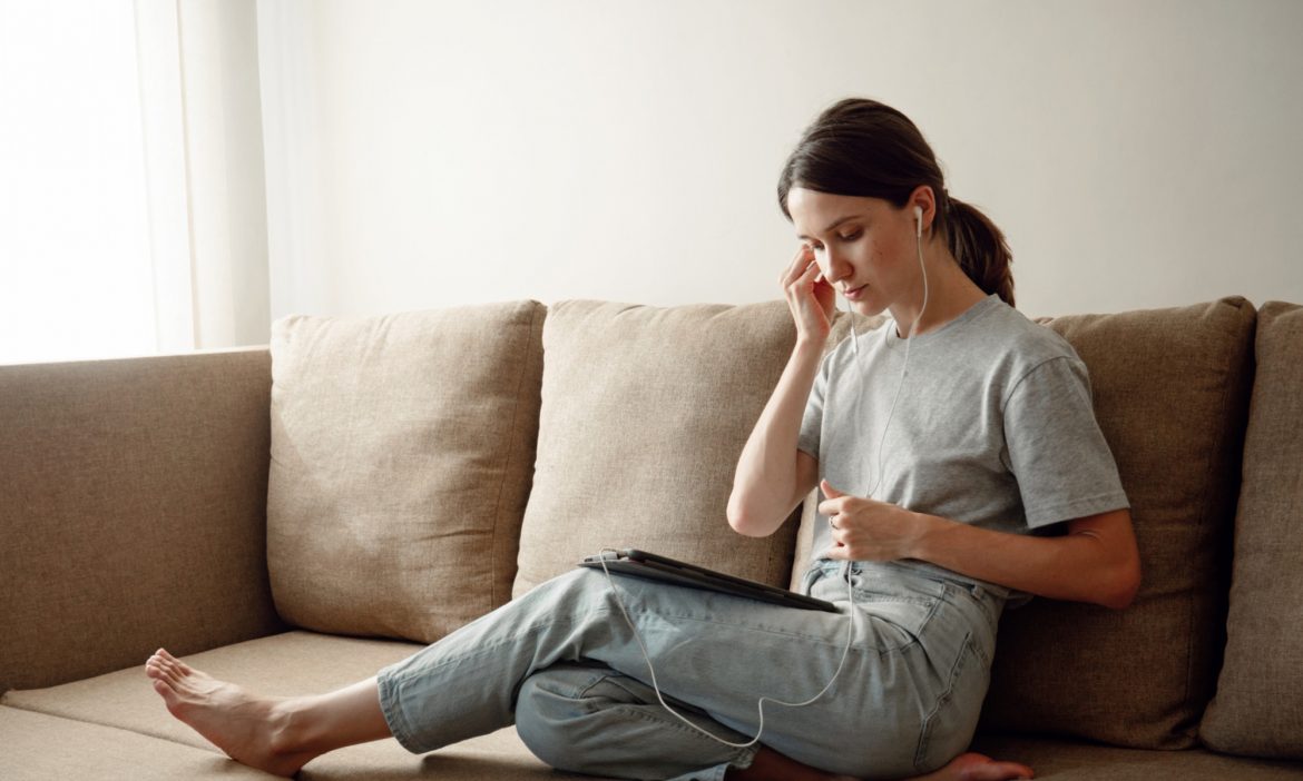 Are You A Thinker Or Feeler? Here's What It Means For Your Work