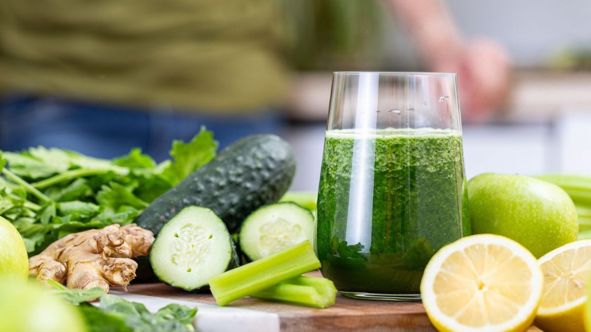 Celery Juice Benefits for Weight Loss and Burning Belly Fat