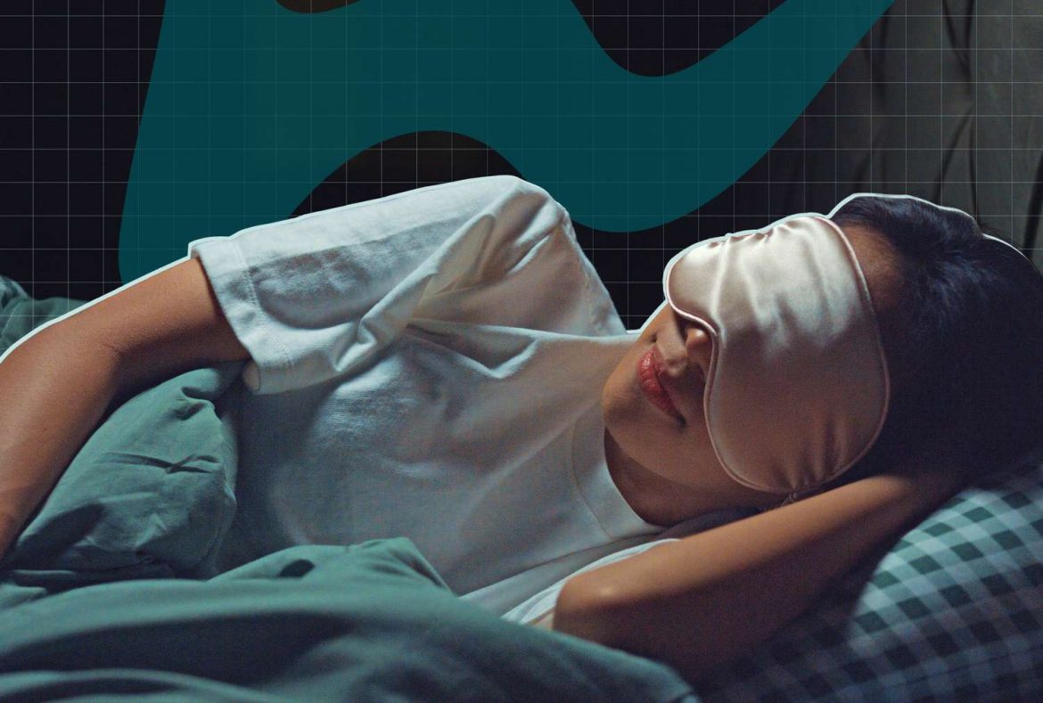 Dietitians Recommend This Drink for Better Sleep