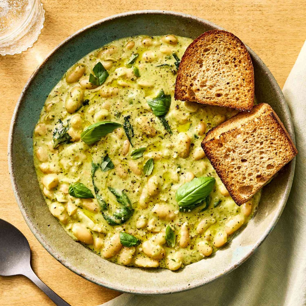 15+ One-Pot Dinner Recipes That Aren't Soup or Stew