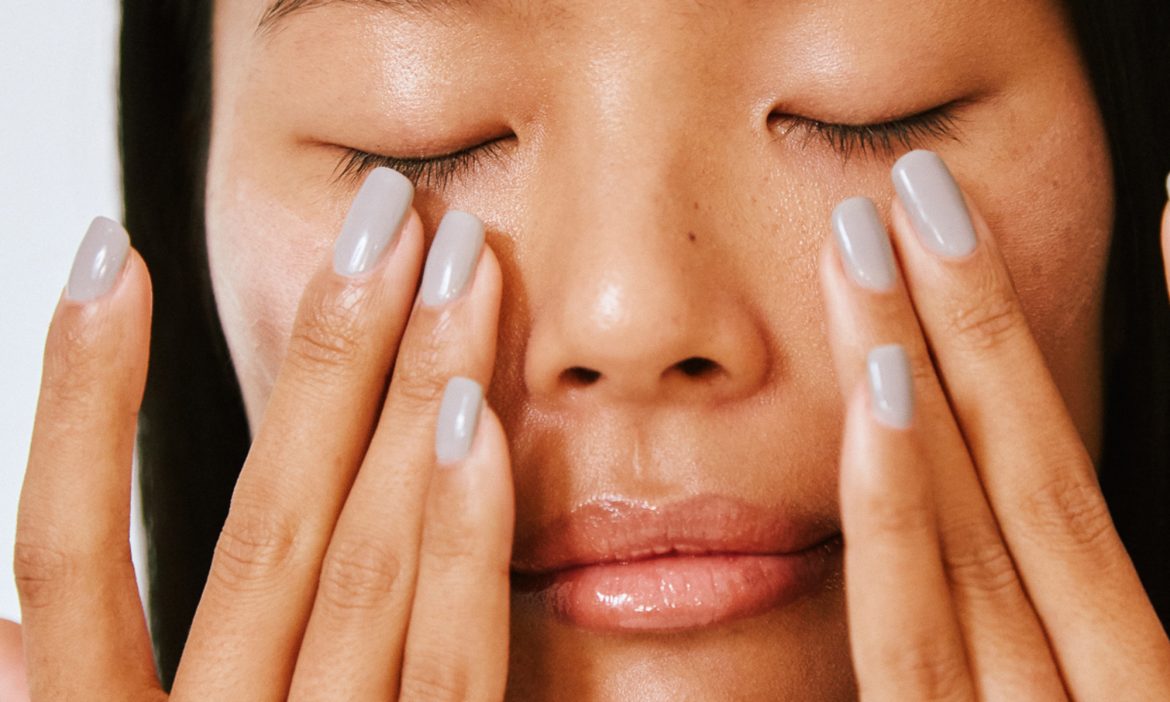 A Holistic Esthetician's Treatment Protocol For Dark Spots & Melasma