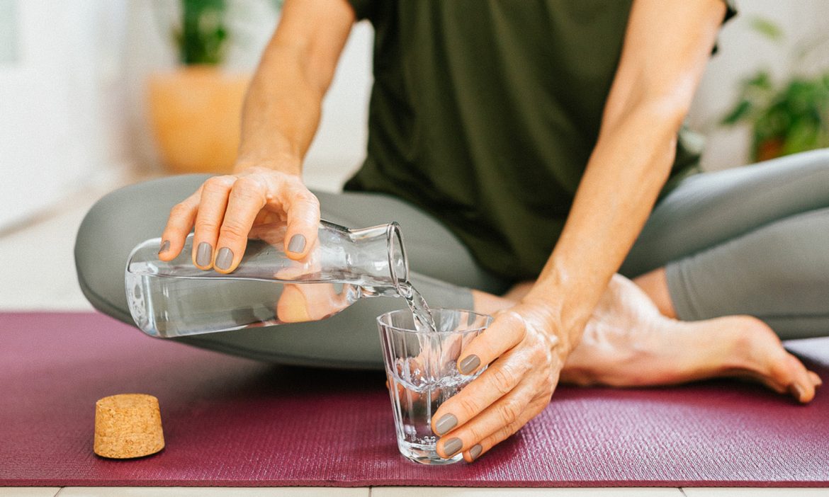 A Urologist Shares Her Daily Routine For Optimal Pee Health