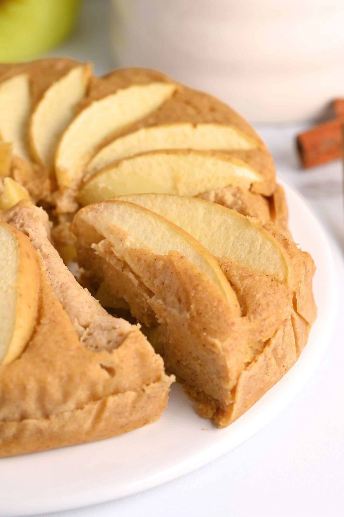 Healthy Apple Cake With Greek Yogurt