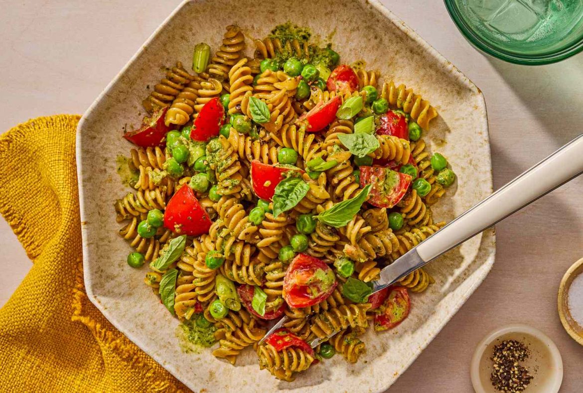 Pesto Pasta with Peas & Tomatoes