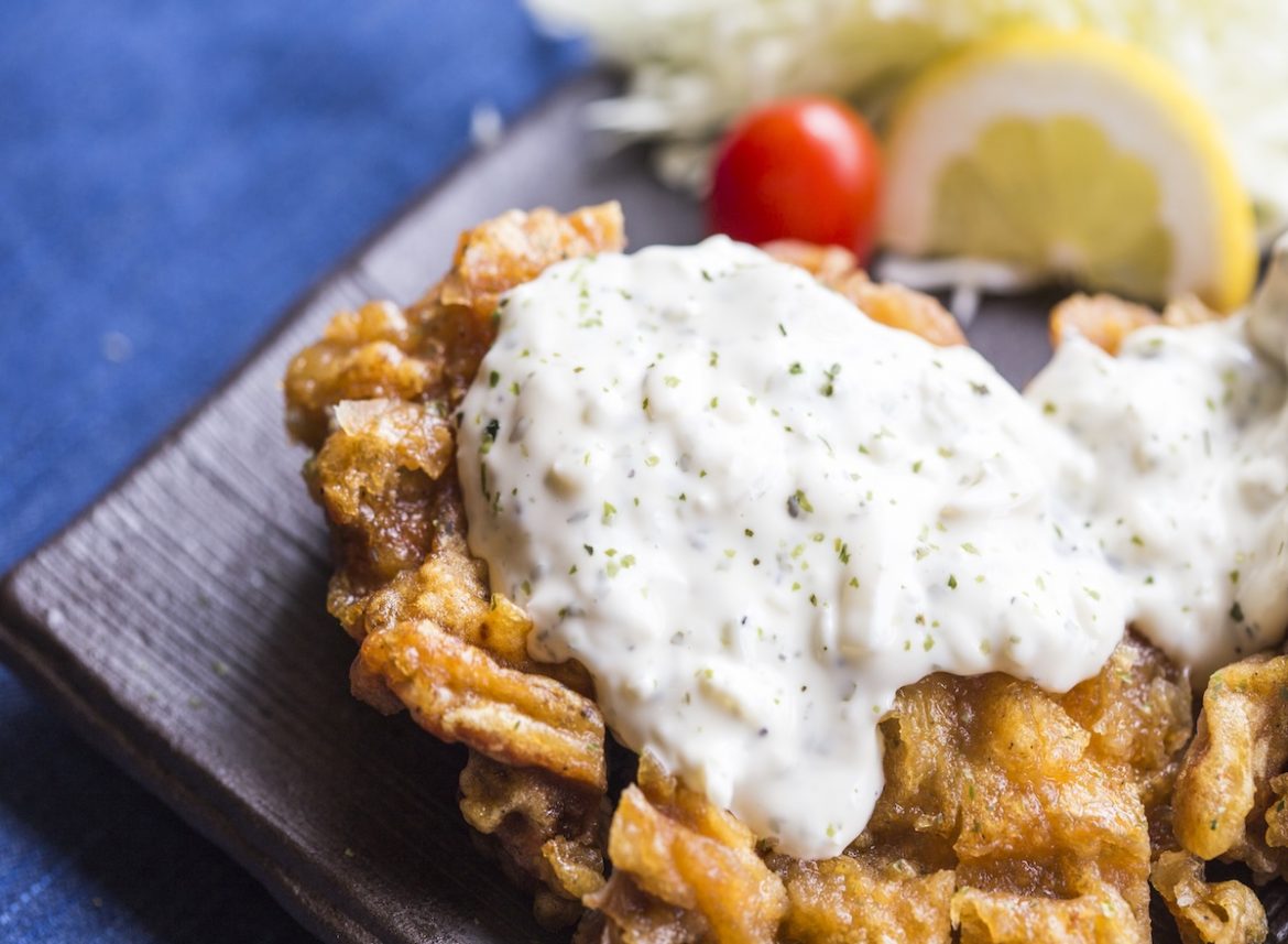 5 Restaurant Chains With the Best Country-Fried Steak, According to Chefs