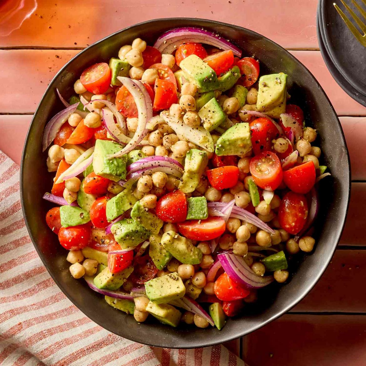 10+ Easy Salad Recipes for Dinner