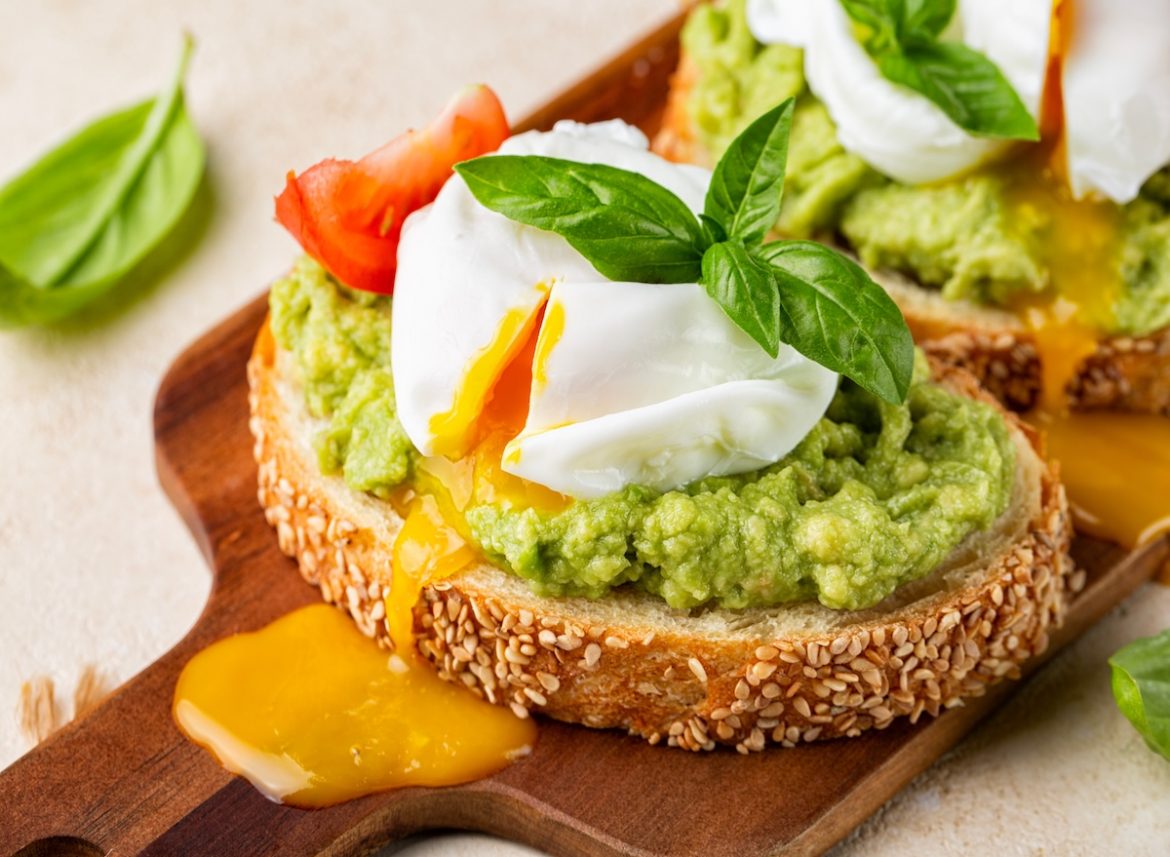 6 Breakfast Chains That Serve the Best Avocado Toast