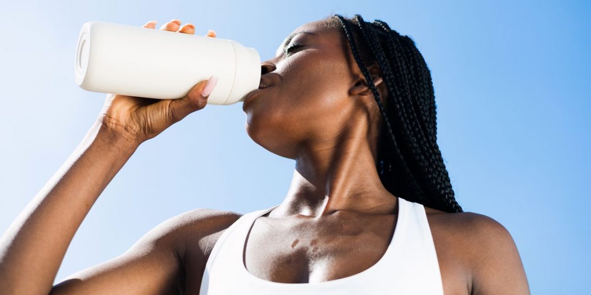 How to Actually Hydrate Properly During Your Hot, Sweaty Outdoor Workout