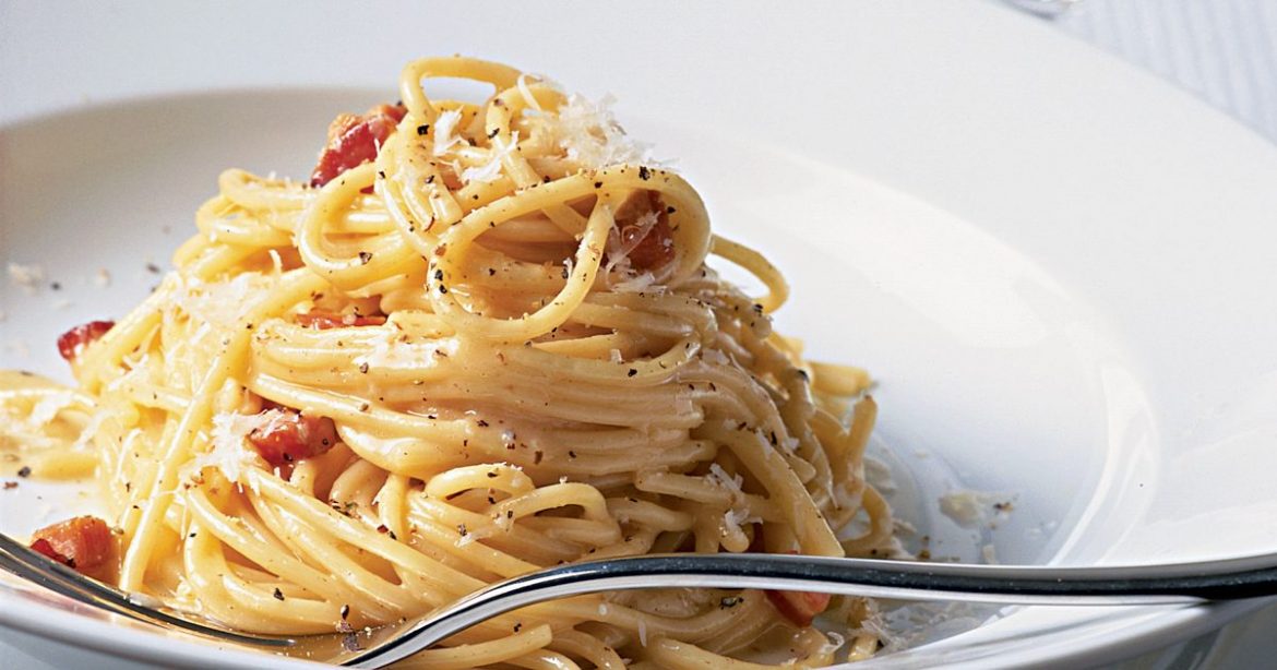 Scrum, sweat and spaghetti: Sarah Bern's carb-loaded path to a home World Cup