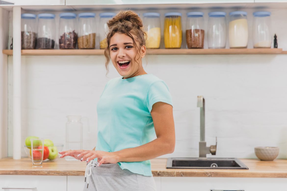 Easy Weight Loss Hacks That Work Fast, Backed by Science & Real Women