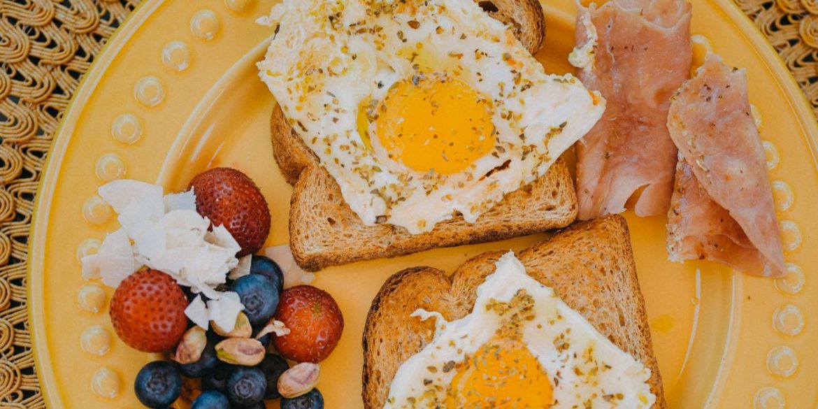 Is Skipping Breakfast Bad for You? Here's What Experts Say