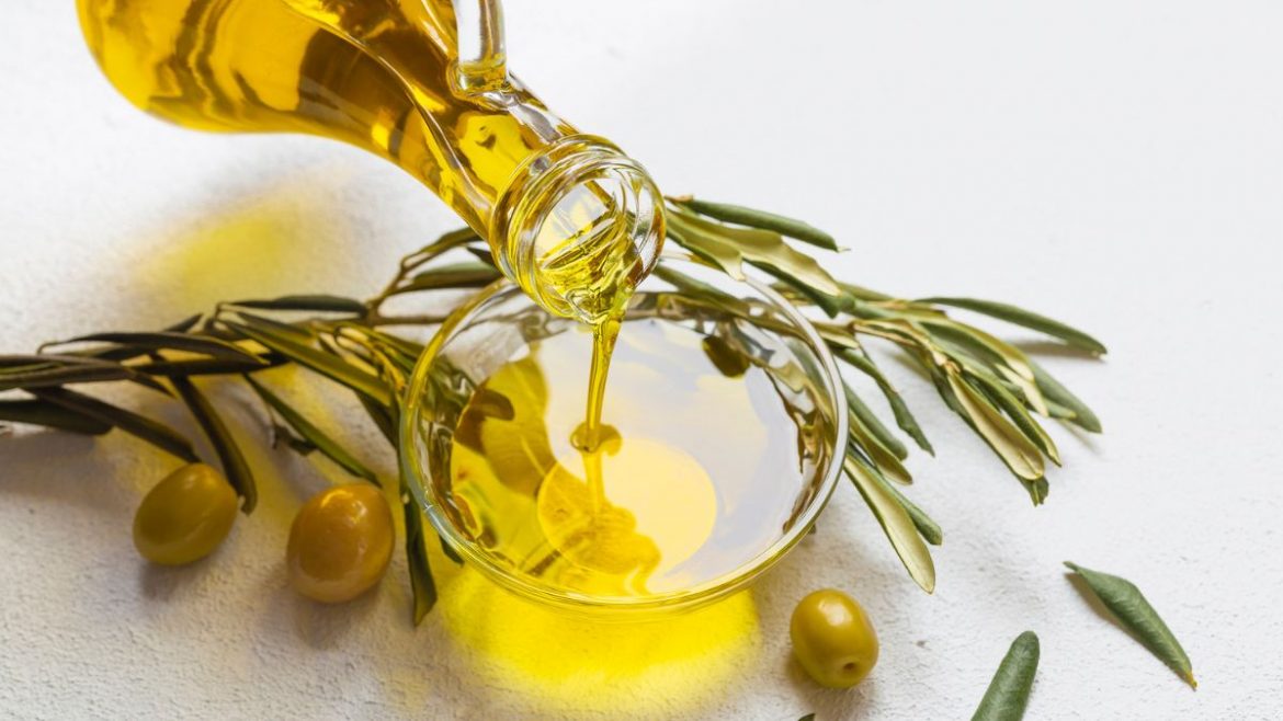 5 Best Cooking Oils for Weight Loss, According to Dietitians