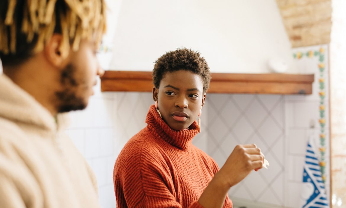 6 Ways To De-escalate Conflict In Relationships, From Experts